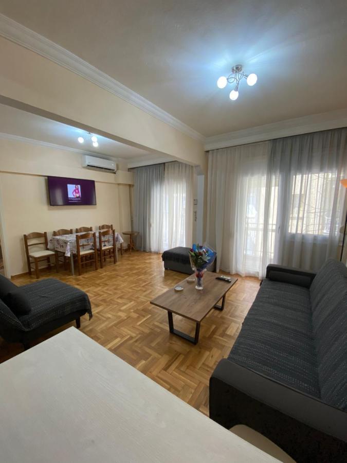 Beautiful Apartment In The Center Of سالونيك المظهر الخارجي الصورة