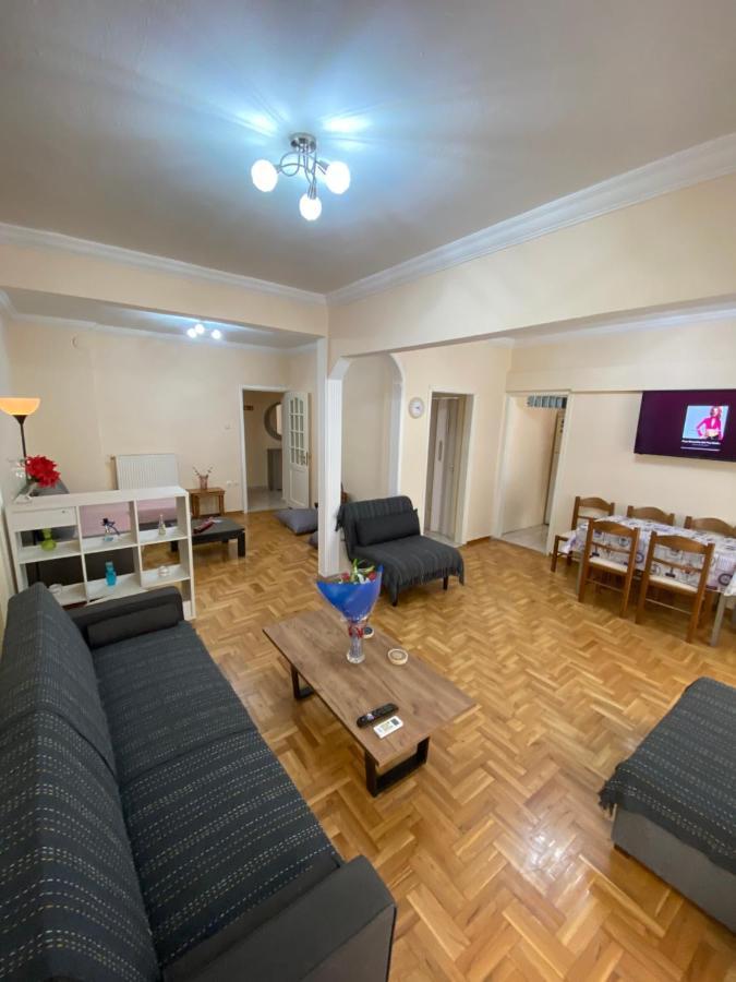 Beautiful Apartment In The Center Of سالونيك المظهر الخارجي الصورة